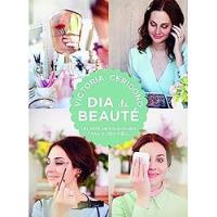 Livro Dia De Beauté: Um Guia De Maquiagem - Victoria Ceridono [2015], usado comprar usado  Brasil 