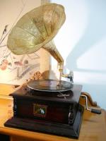 Gramofone Antigo A Corda + Discos Funcionando Perfeitamente comprar usado  Brasil 