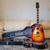Guitarra EpiPhone Les Paul Canhota/ Hardcase Caps Gibson , usado comprar usado  Brasil 
