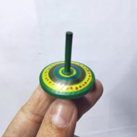 Pião Madeira Pequeno Feito Pintado À Mão Artesanato 5 X3,5cm, usado comprar usado  Brasil 