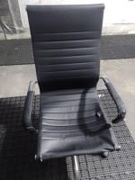 Cadeira Diretor Esteirinha Couro Pu 11d Preto comprar usado  Brasil 