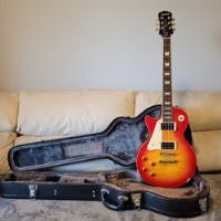 Guitarra EpiPhone Les Paul Canhota/ Hardcase Caps Gibson  comprar usado  Brasil 