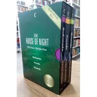 Livro Box 2 Série House Of Night: Indomada, Caçada, Tentada - Cast, P. C. [2015], usado comprar usado  Brasil 