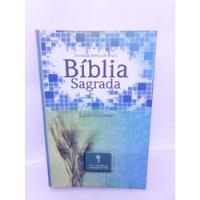Bíblia Sagrada Antigo E Novo Testamento De Sociedade Bíblica Do Brasil Pela Sociedade Bíblica Do Brasil (2013) comprar usado  Brasil 