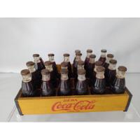 Mini Garrafas Plásticas Coca Cola Engradado Madeira Anos 60 comprar usado  Brasil 