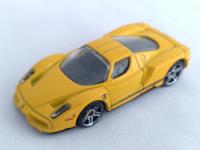 Hot Wheels 2011 - Enzo Ferrari  -amarela -  comprar usado  Brasil 