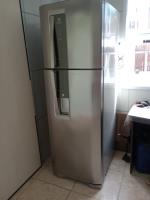 Vendo Geladeira/refrigerador Electrolux Frost Free. comprar usado  Brasil 