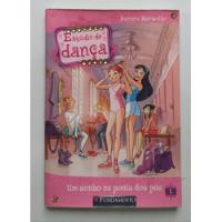 Livro Estúdio De Dança - Um Sonho Na Ponta Dos Pés  comprar usado  Brasil 