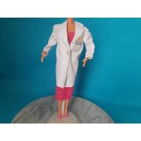 Usado, Barbie Estrela Uniforme Medico Vira Roupa De Festa Usado comprar usado  Brasil 