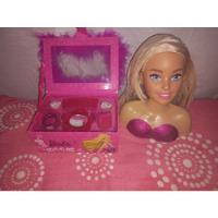 Boneca Tipo Barbie + Estojo De Acessórios  comprar usado  Brasil 