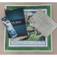 O Hobbit  Edição Exclusiva Em Capa De Tecido Com Sobrecapa - J. R. R. Tolkien - Harper Collins / Nerdstore (2019) comprar usado  Brasil 